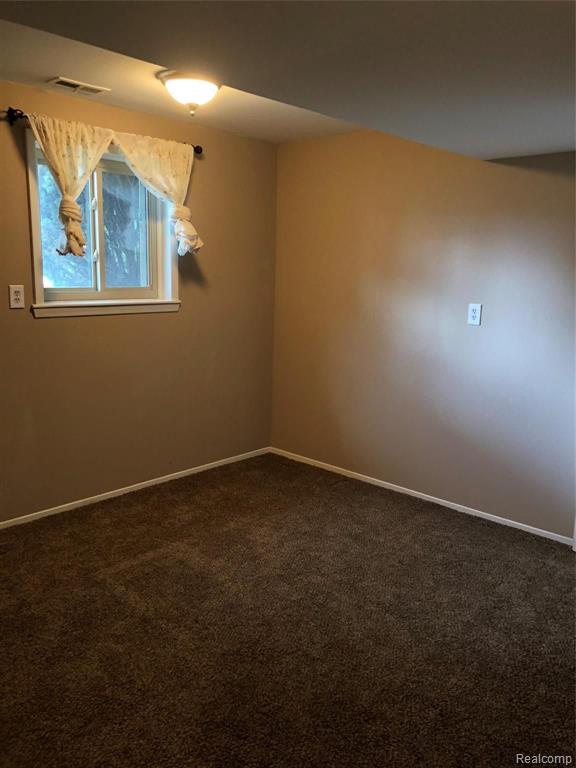 3697 Jennifer Drive Sterling Heights, MI 48310 - Photo 13 of 23