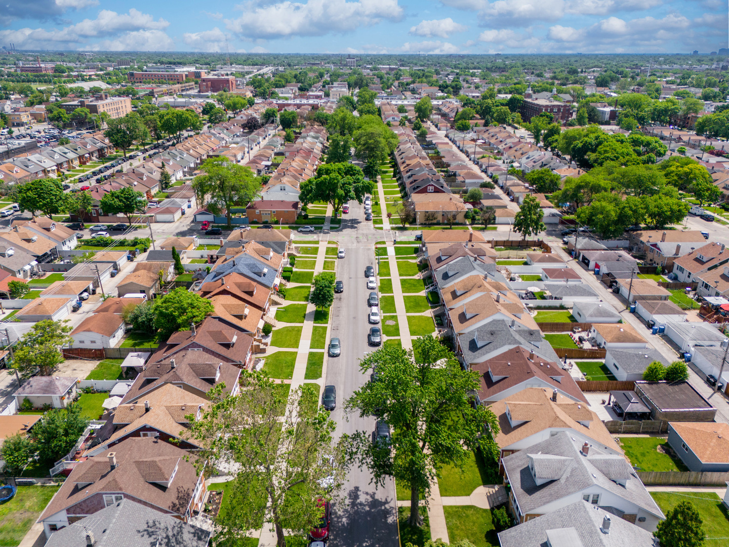 2610 North Major Avenue Chicago, IL 60639 - Photo 42 of 45 an aerial view of multiple house