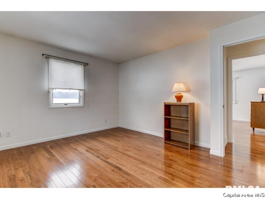 7939 Village Center Road Sherman, IL 62684 - Photo 16 of 26 Gallery Image 16