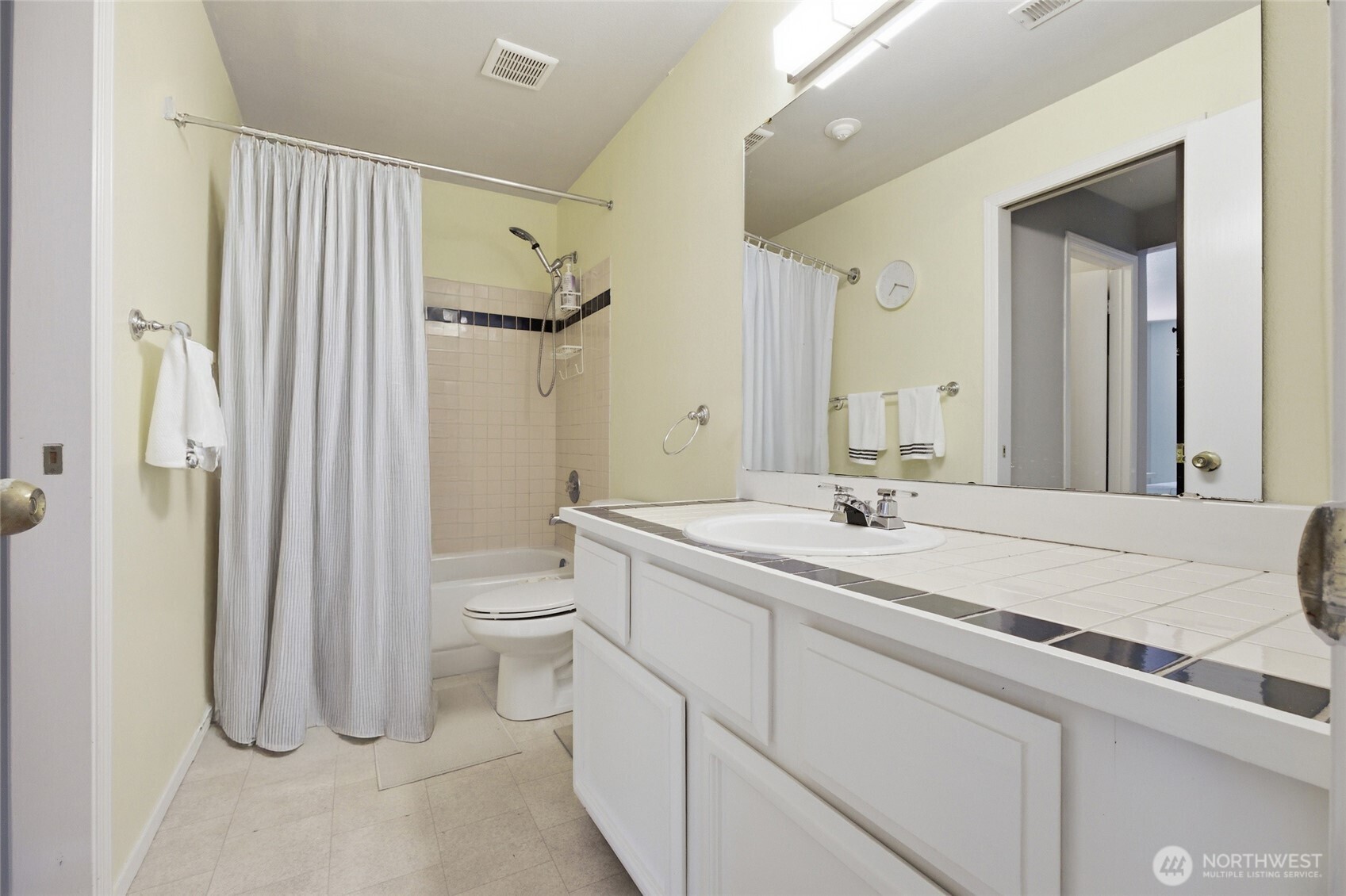 7250 Old Redmond Road, Unit E119 Redmond, WA 98052 - Photo 29 of 34