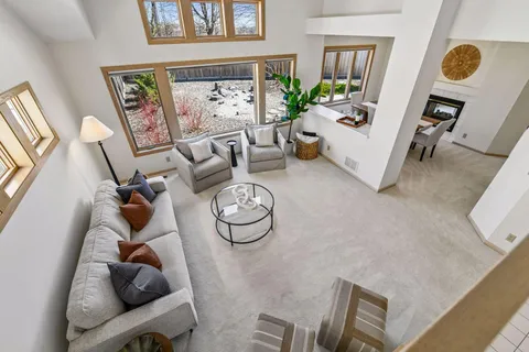 $459,900 | 15585 17th Place North, Plymouth, MN 55447