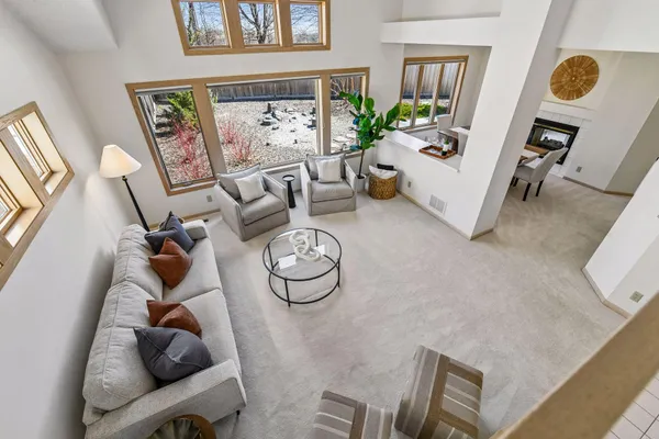 $459,900 | 15585 17th Place North, Plymouth, MN 55447