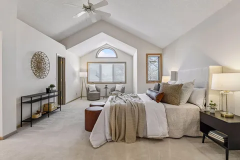 $459,900 | 15585 17th Place North, Plymouth, MN 55447