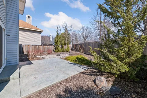 $459,900 | 15585 17th Place North, Plymouth, MN 55447