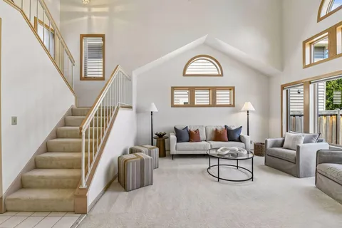 $459,900 | 15585 17th Place North, Plymouth, MN 55447