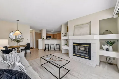 $459,900 | 15585 17th Place North, Plymouth, MN 55447