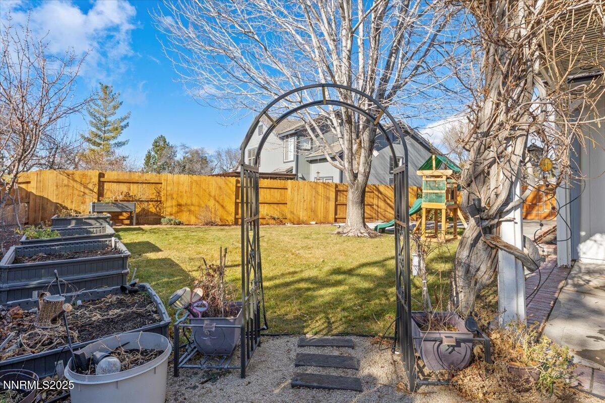 1655 Black Oak Road Sparks, NV 89436 - Photo 44 of 69 44-1655 Black Oak Road Sparks NV 89436 (