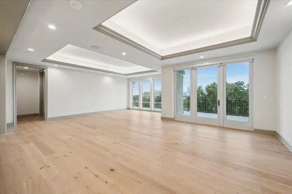 $10,014 | 1717 Bissonnet Street, Unit 1105, Houston, TX 77005