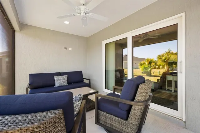 a view of a yard in front of house