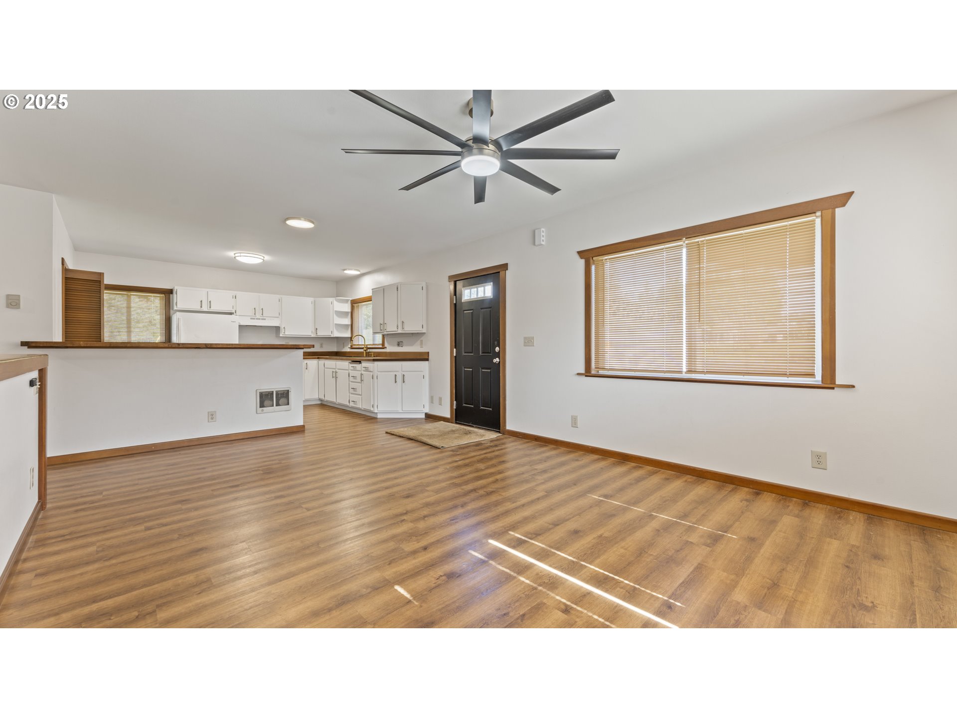 61910 Olive Barber Road Coos Bay, OR 97420 - Photo 3 of 11 Gallery Image 3