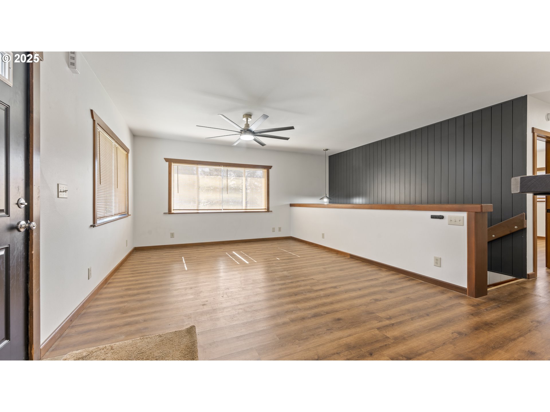 61910 Olive Barber Road Coos Bay, OR 97420 - Photo 4 of 11 Gallery Image 4