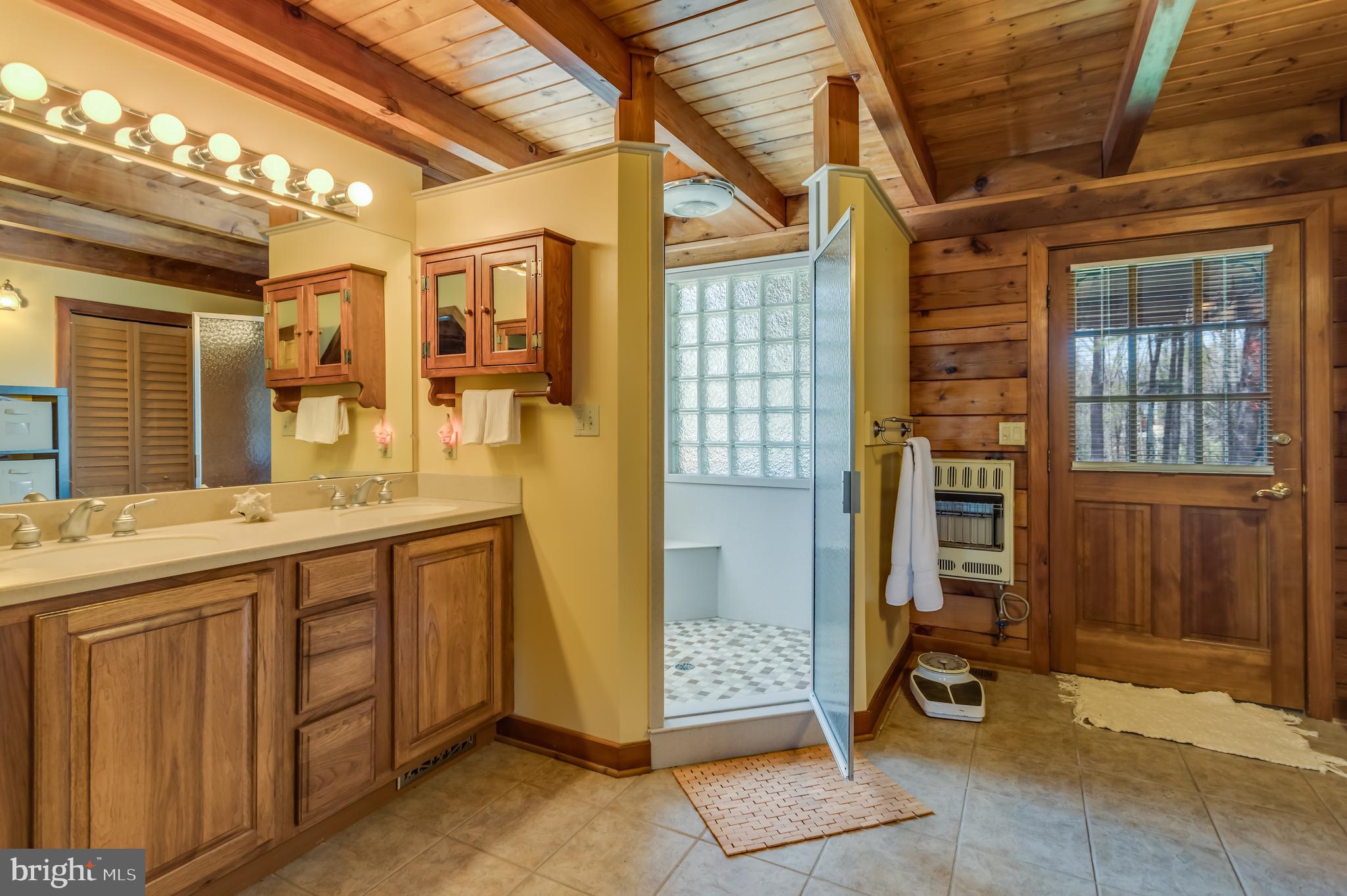 3860 Middle Road Winchester, VA 22602 - Photo 6 of 41 Gallery Image 6