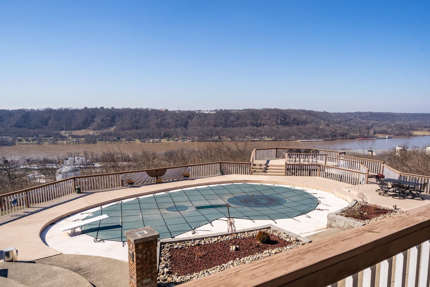 348 Neeb Road Cincinnati, OH 45233 - Photo 38 of 46 Gallery Image 38