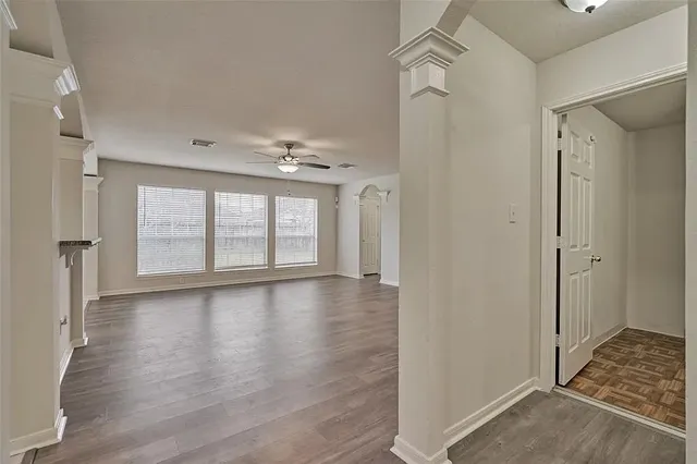 $2,595 | 511 Elm Ridge Drive, Spring, TX 77386