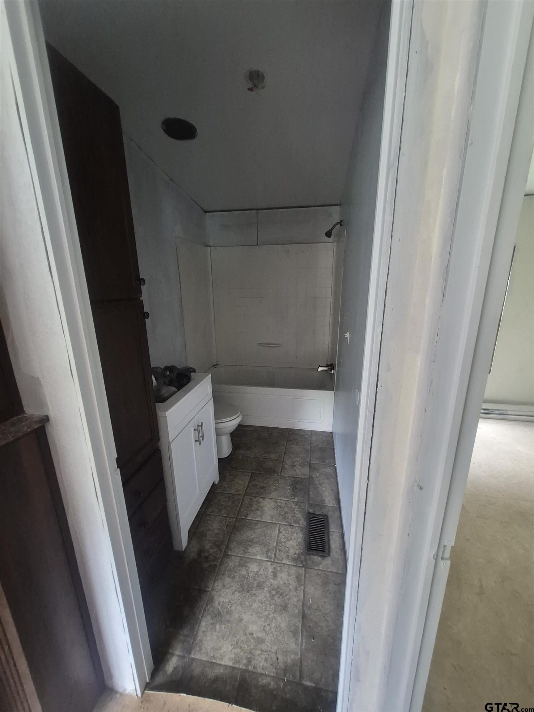 4317 Heard Road Naples, TX 75568 - Photo 21 of 25