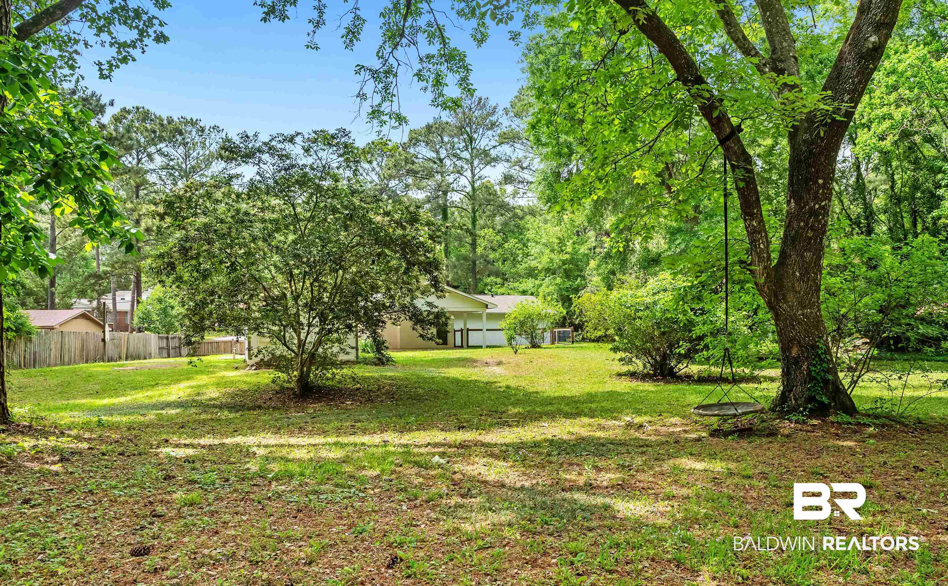 28 Caisson Trace Spanish Fort, AL 36527 - Photo 3 of 51 View of yard with fence