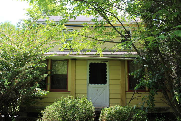 406 Avoy Road Lake Ariel, PA 18436 - Photo 3 of 13