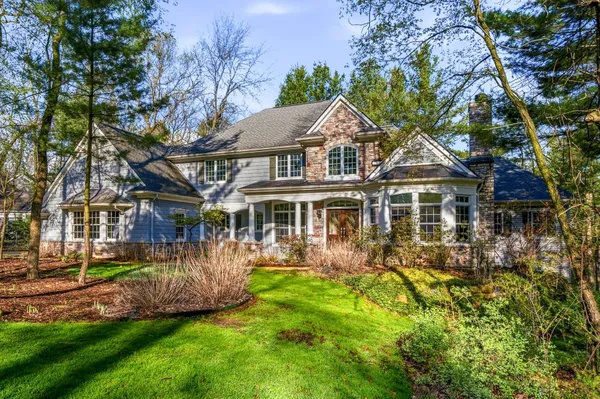 $1,050,000 | 8184 Barony Point, Mattawan, MI 49071