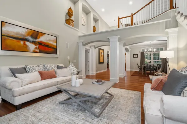 $1,050,000 | 8184 Barony Point, Mattawan, MI 49071