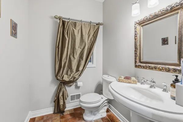 $1,050,000 | 8184 Barony Point, Mattawan, MI 49071