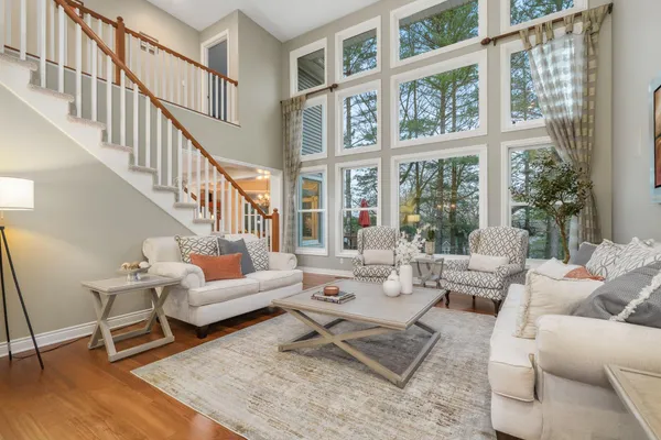 $1,050,000 | 8184 Barony Point, Mattawan, MI 49071
