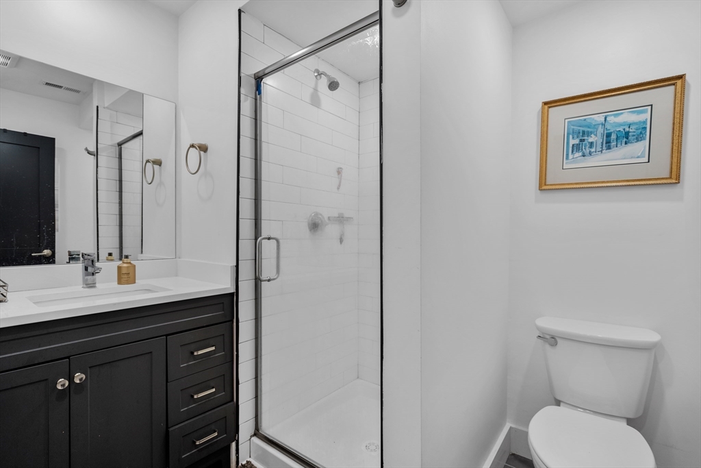 211 West 9th Street Boston, MA 02127 - Photo 7 of 26