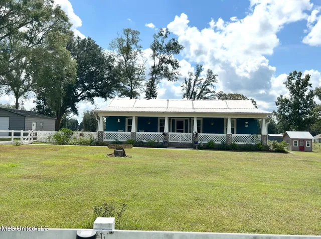 $295,000 | 15273 Highway 26, Lucedale, MS 39452