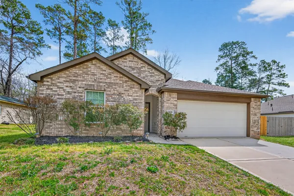 $1,895 | 12116 Brazos Drive, Willis, TX 77378