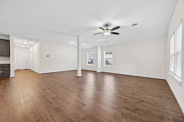 $1,895 | 12116 Brazos Drive, Willis, TX 77378