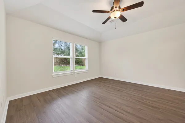 $1,895 | 12116 Brazos Drive, Willis, TX 77378