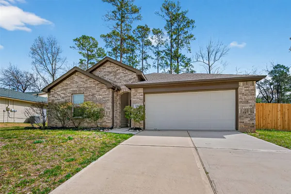 $1,895 | 12116 Brazos Drive, Willis, TX 77378