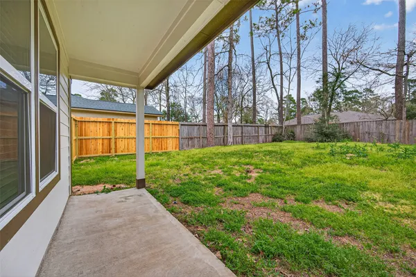 $1,895 | 12116 Brazos Drive, Willis, TX 77378