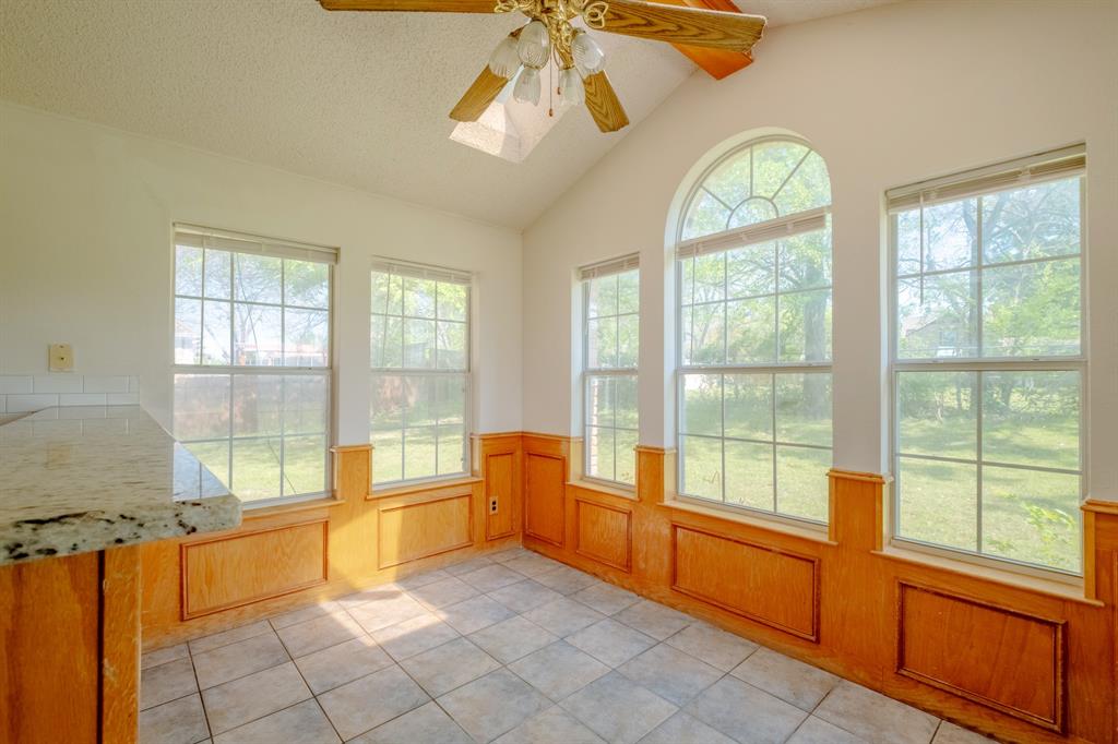 5 Griffith Court Terrell, TX 75160 - Photo 17 of 38