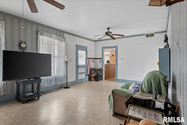 $55,000 | 505 South Hardin Street, Ashland, IL 62612