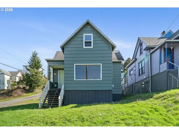 $459,000 | 301 Alameda Avenue, Astoria, OR 97103