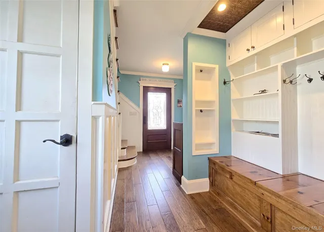 $839,000 | 410 Greene Avenue, Sayville, NY 11782