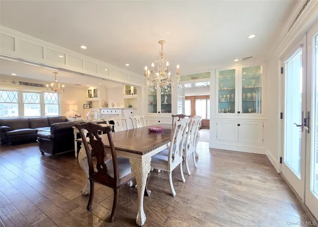 $839,000 | 410 Greene Avenue, Sayville, NY 11782