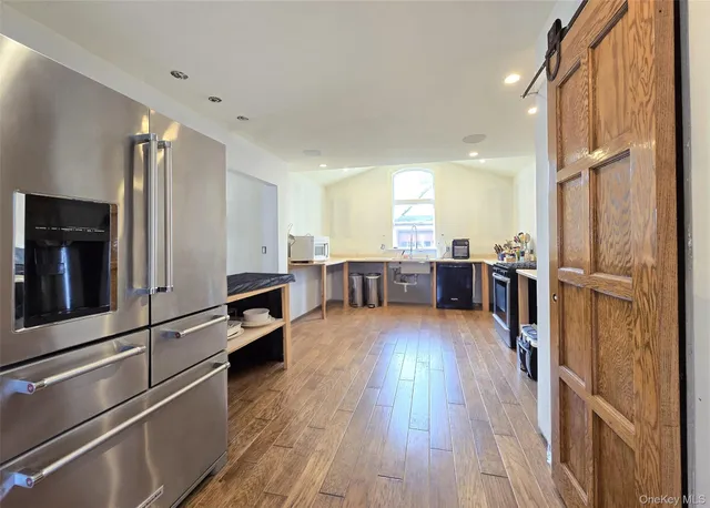 $839,000 | 410 Greene Avenue, Sayville, NY 11782