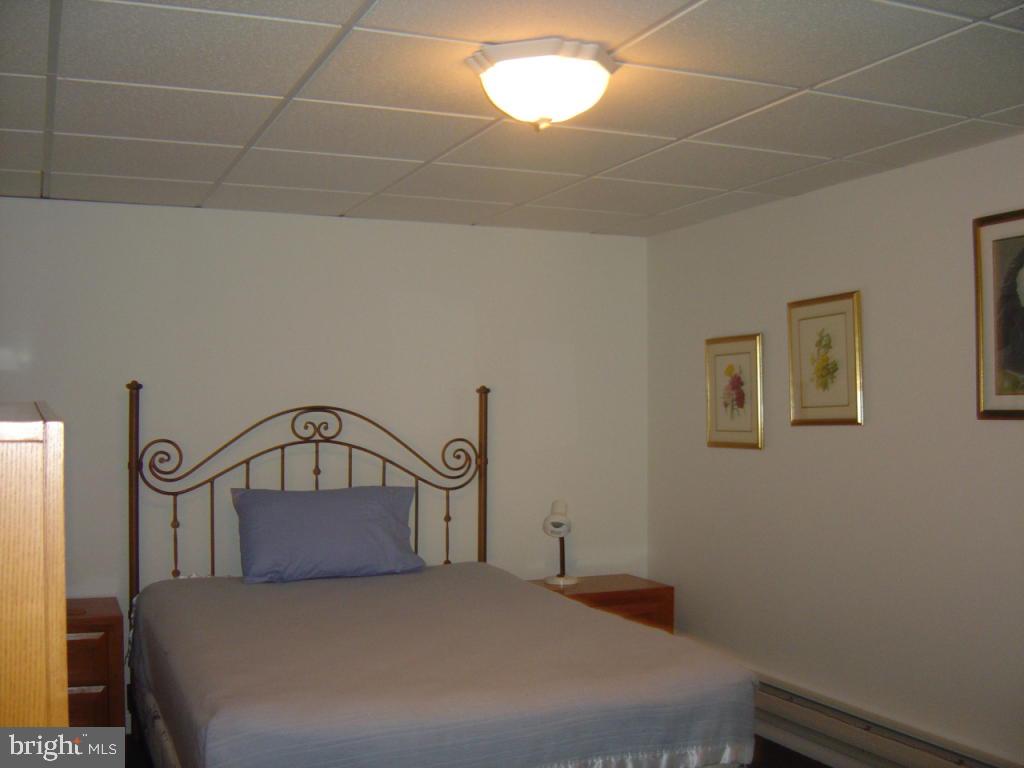 845 Hillaire Road Lancaster, PA 17601 - Photo 16 of 36 Gallery Image 16