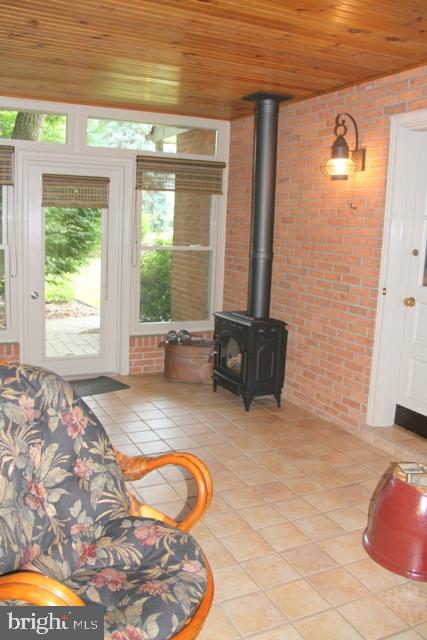845 Hillaire Road Lancaster, PA 17601 - Photo 3 of 36 Gallery Image 3