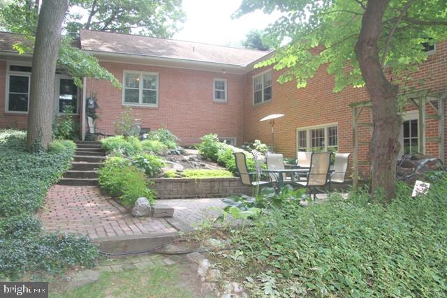 845 Hillaire Road Lancaster, PA 17601 - Photo 35 of 36 Gallery Image 35