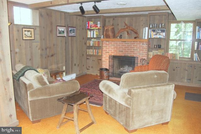 845 Hillaire Road Lancaster, PA 17601 - Photo 8 of 36 Gallery Image 8