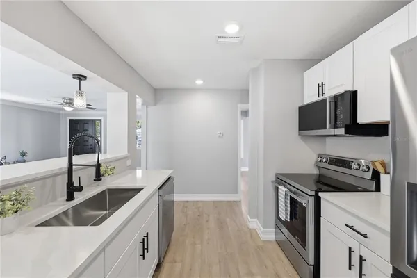 $469,900 | 727 16th Avenue Northwest, Largo, FL 33770