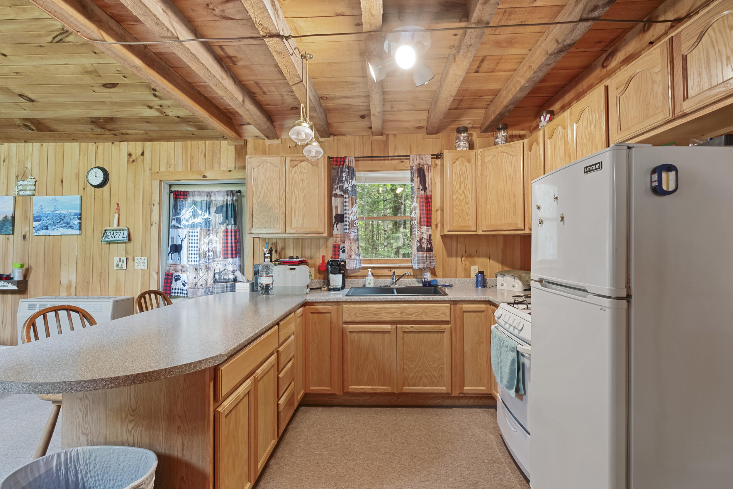 363 South Ridge Road Palmyra, ME 04965 - Photo 14 of 35 363_s_ridge_rd_interior-9