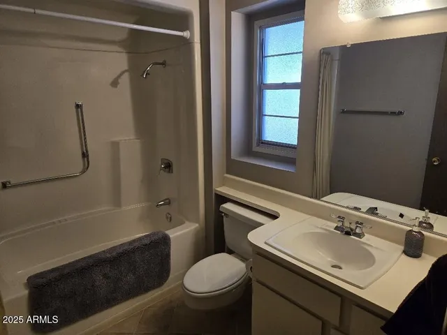 $2,600 | 13059 West Westgate Drive, Sun City West, AZ 85375