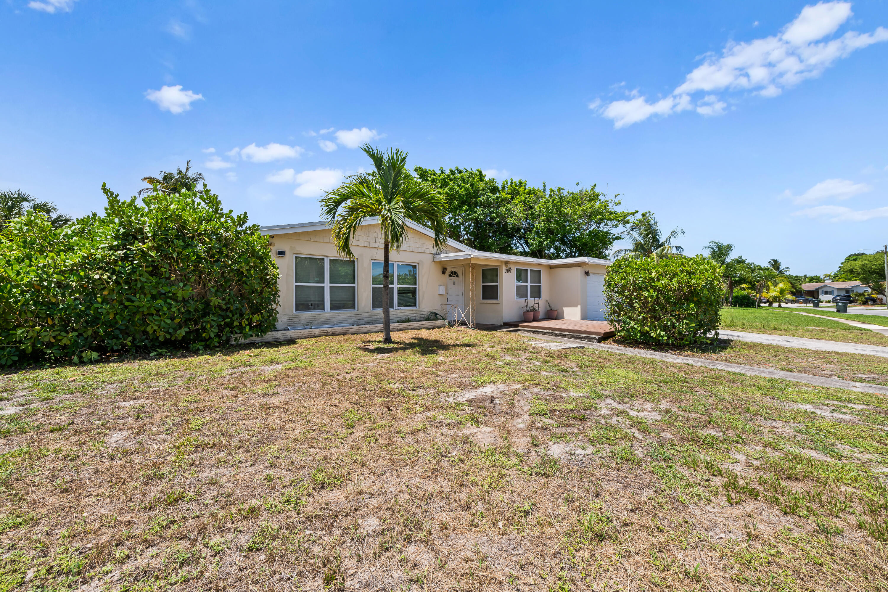 2199 Northeast 5th Avenue Boca Raton, FL 33431 - Photo 20 of 24 DSC_1517