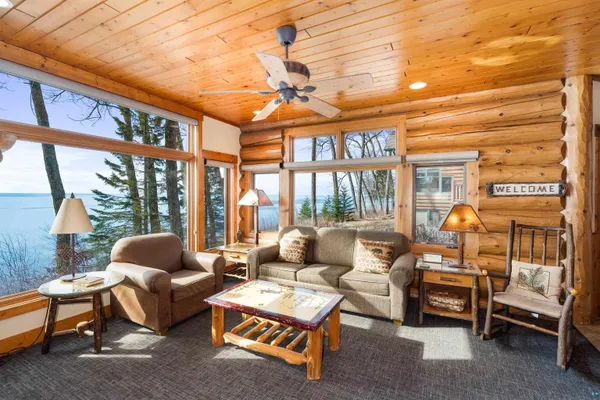 $655,000 | 2826 Highway 61, Unit 425, Two Harbors, MN 55616