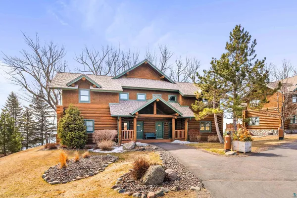$655,000 | 2826 Highway 61, Unit 425, Two Harbors, MN 55616