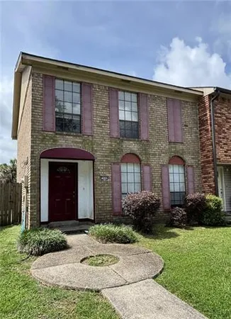 $1,600 | 2448 Oxford Place, Gretna, LA 70056