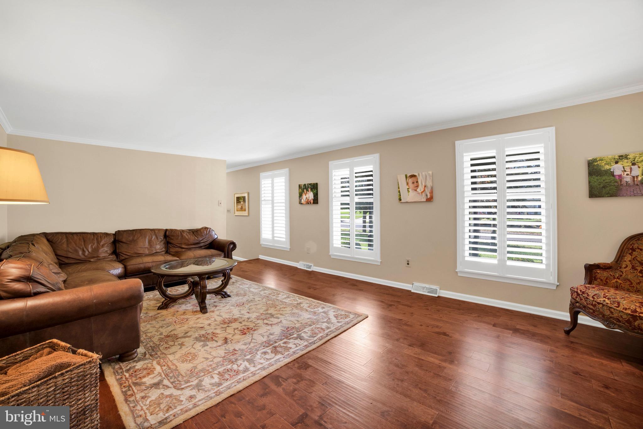 706 Jade Road Yardley, PA 19067 - Photo 11 of 31 Gallery Image 11